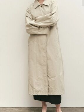 Meejong Park Beige Long Trench Coat - Women